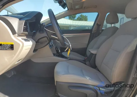 2019 Hyundai Elantra Se z USA, uszkodzony, nr VIN 5NPD74LF8KH410524